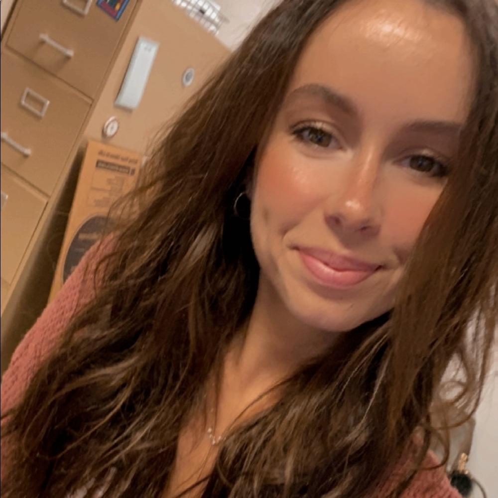 Meet your Posher, Mackenzie